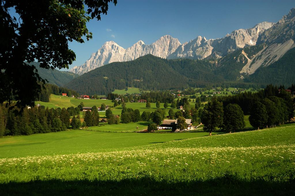 Bio-Holzhaus Und Landhaus Heimat Apartment Ramsau am Dachstein Exterior photo