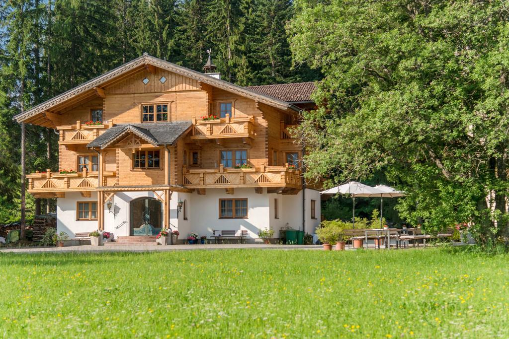 Bio-Holzhaus Und Landhaus Heimat Apartment Ramsau am Dachstein Exterior photo