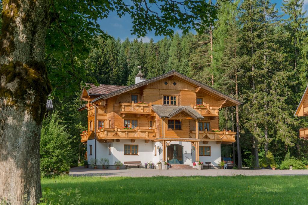 Bio-Holzhaus Und Landhaus Heimat Apartment Ramsau am Dachstein Exterior photo