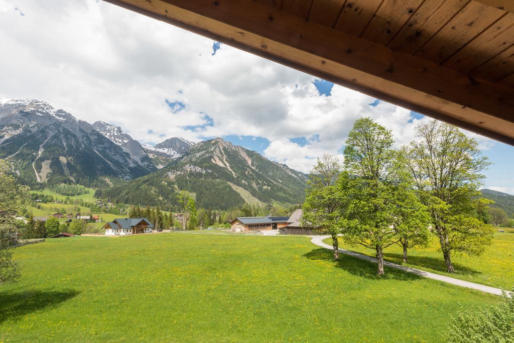 Bio-Holzhaus Und Landhaus Heimat Apartment Ramsau am Dachstein Exterior photo