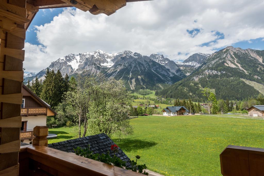 Bio-Holzhaus Und Landhaus Heimat Apartment Ramsau am Dachstein Exterior photo